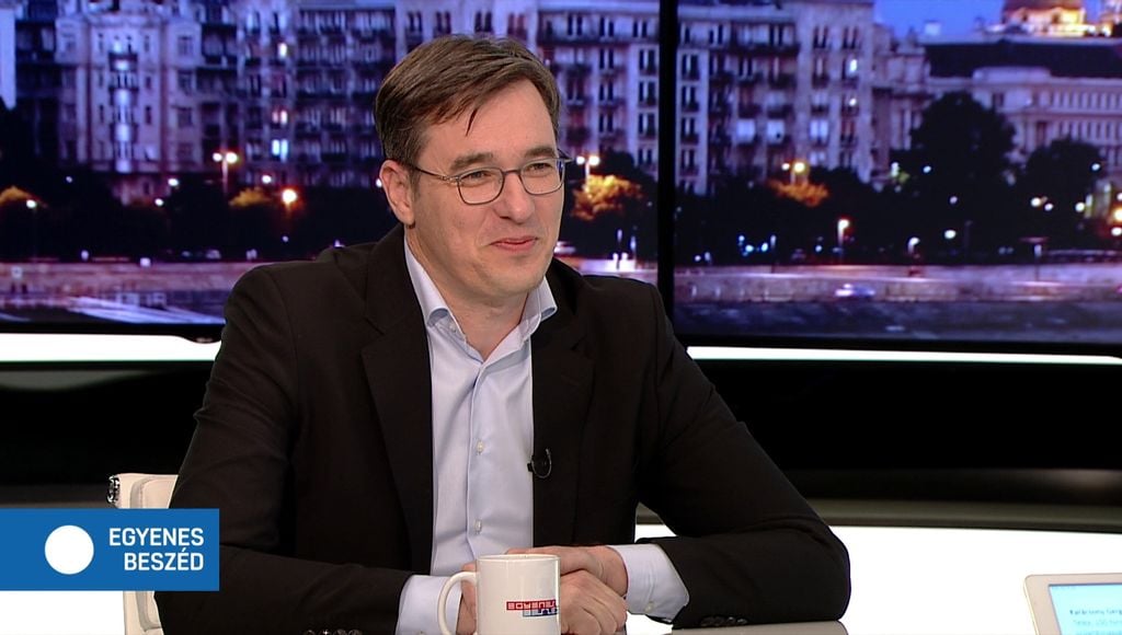 Karácsony nagyon magabiztos