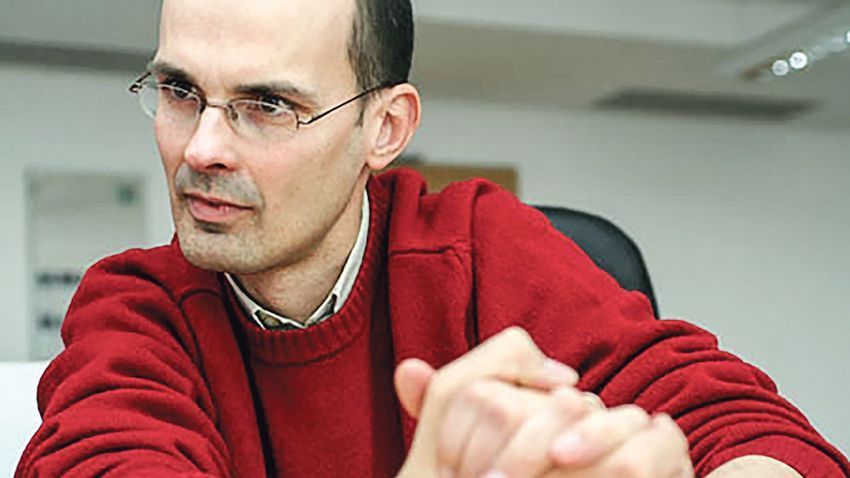A DK főideológusa szerint nem kell választójog a nyugdíjasoknak