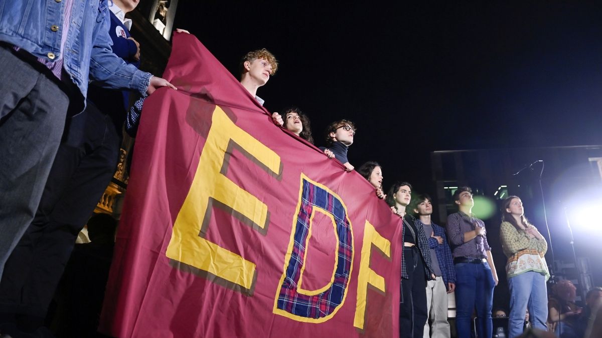 Tanulás helyett üres nemzeti konzultációt akarnak összegyűjteni