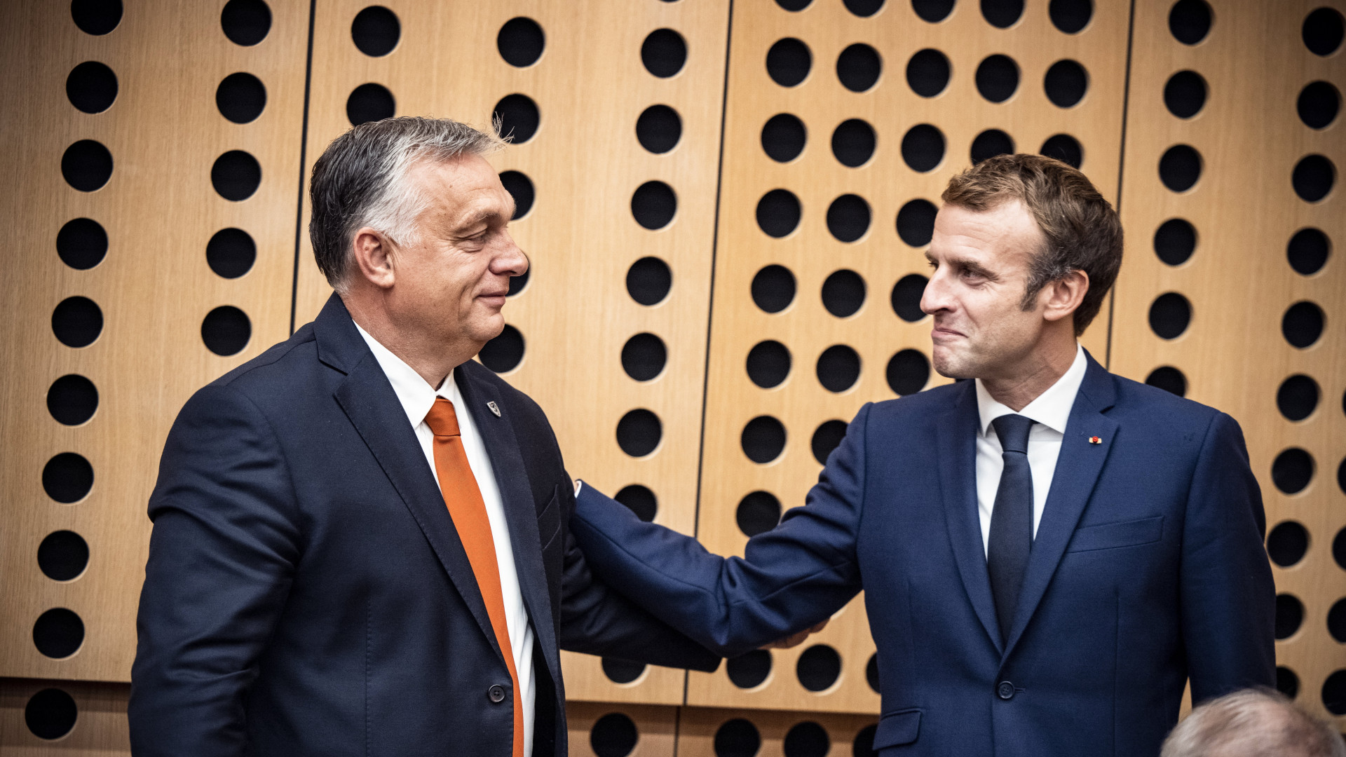 Holnap találkozik Orbán Viktor a francia elnökkel