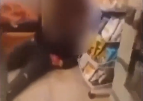 Késsel támadtak migránsok egy házaspárra Olaszországban – videóval