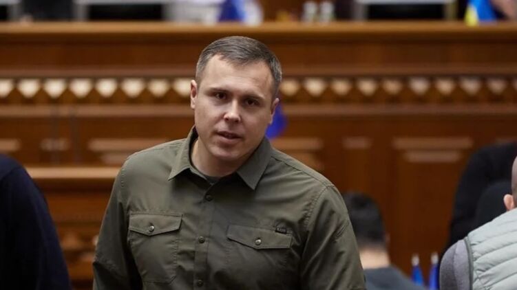 Egy ukrán képviselő szerint Zelenszkij politikai hulla