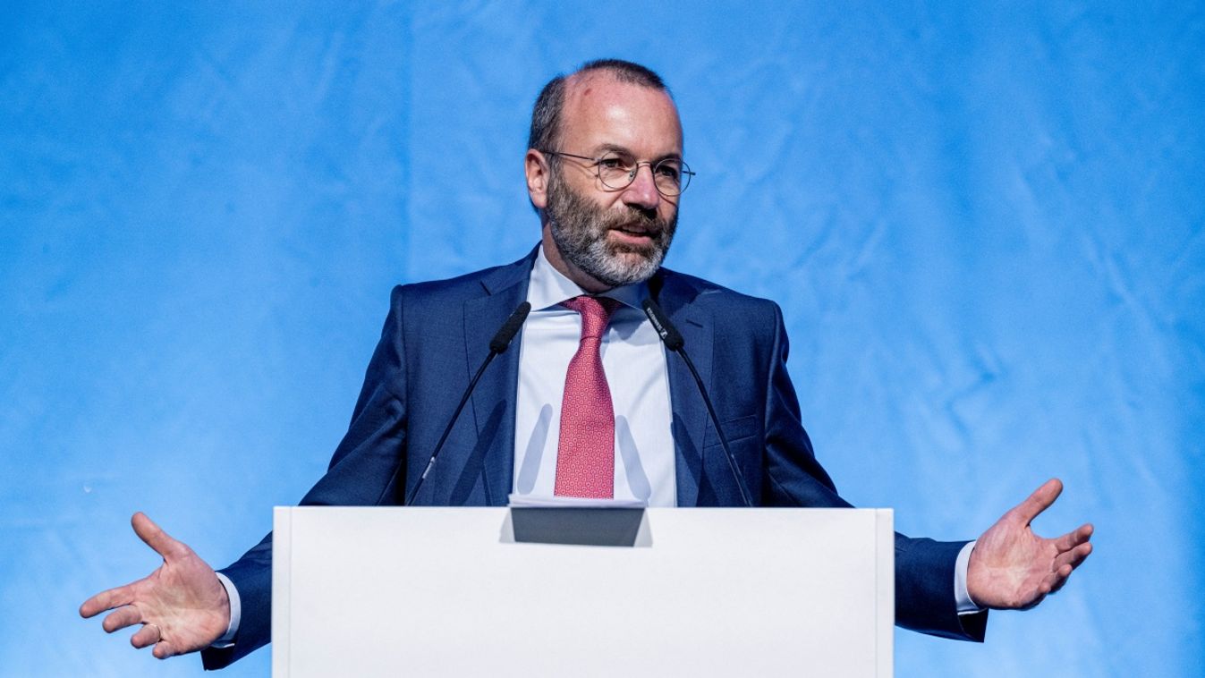 Kemény hat hónapra számít Manfred Weber Orbán soros elnöksége alatt