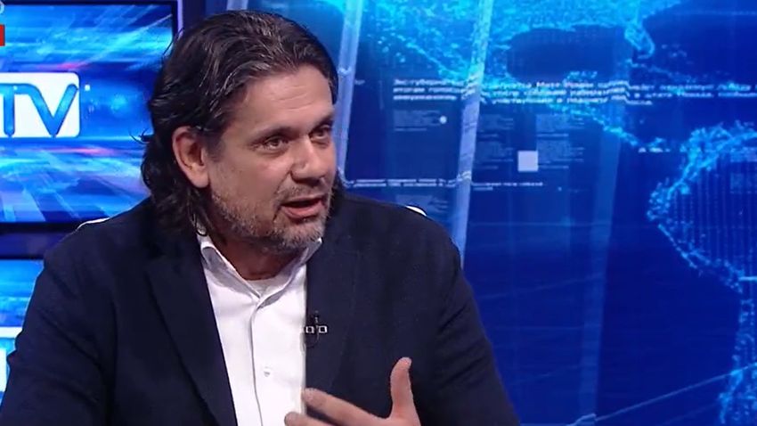 „Cseh Katalin, Donáth Anna és Ujhelyi István páros lábbal rúgja vesén a magyarokat!”