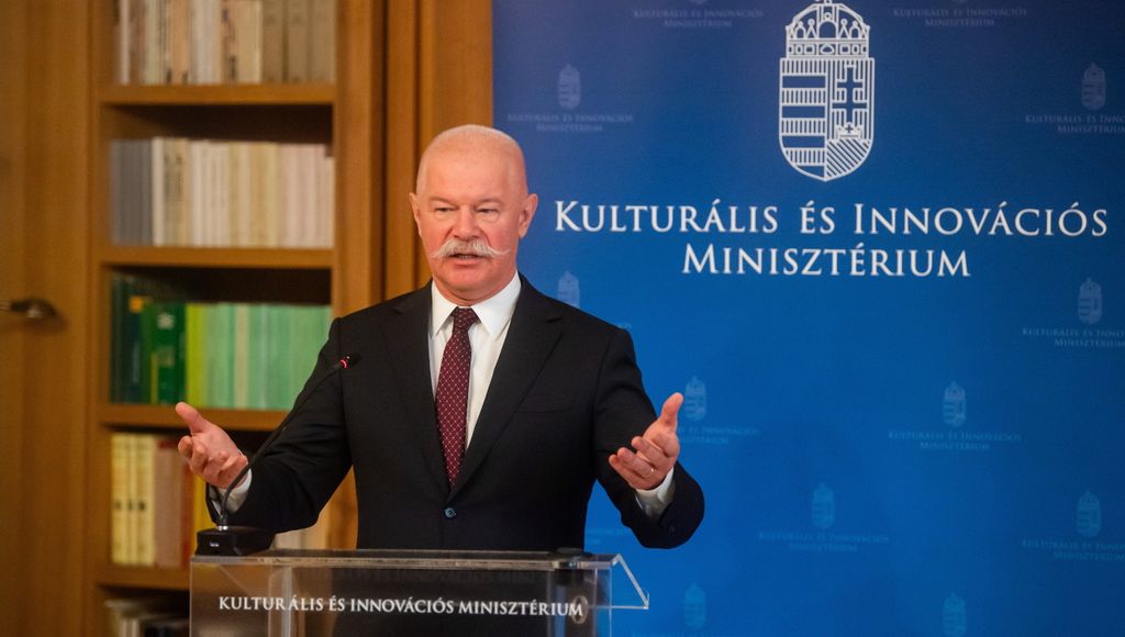 Nem igaz, hogy megszűnik a családi pótlék