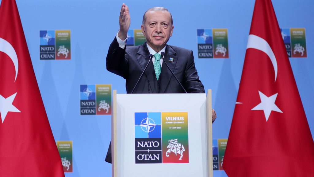 A héten szavaz a svéd NATO-csatlakozásról a török parlament