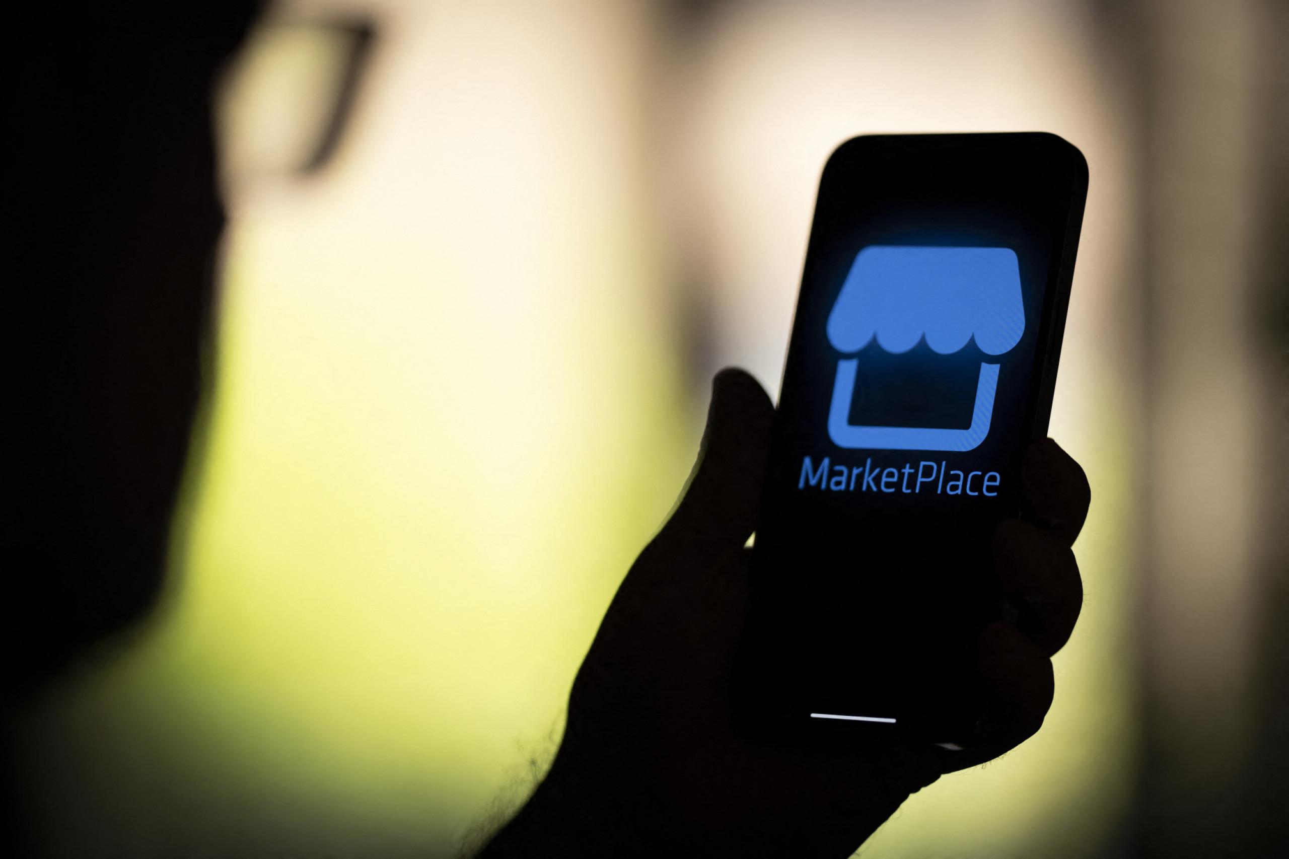 Netes csalót fogott a rendőrség