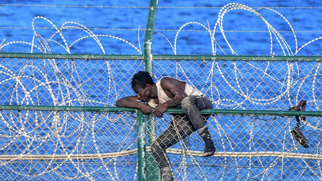 1100-nál is több migráns tartóztattak fel a spanyolok