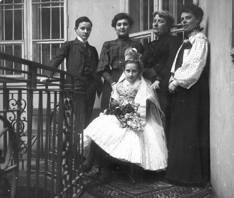 Élet a budapesti gangos bérházakban