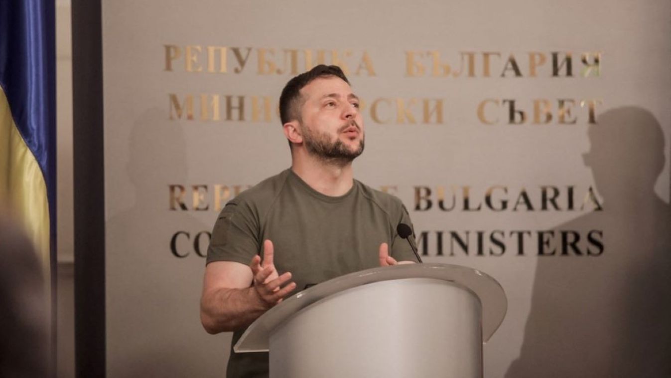 Zelenszkij: Mindent el kell kobozni!