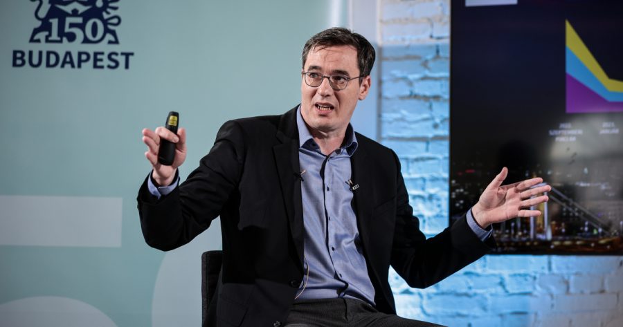 Karácsony kikiáltotta a Budapest Köztársaságot