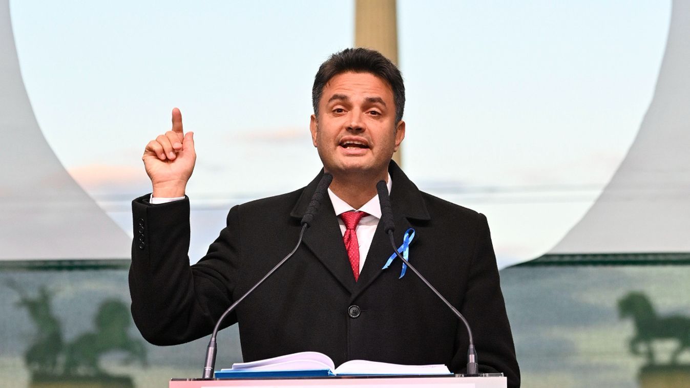 Ügyészségi vizsgálatot kezdeményeztek Orbán Viktorral szemben