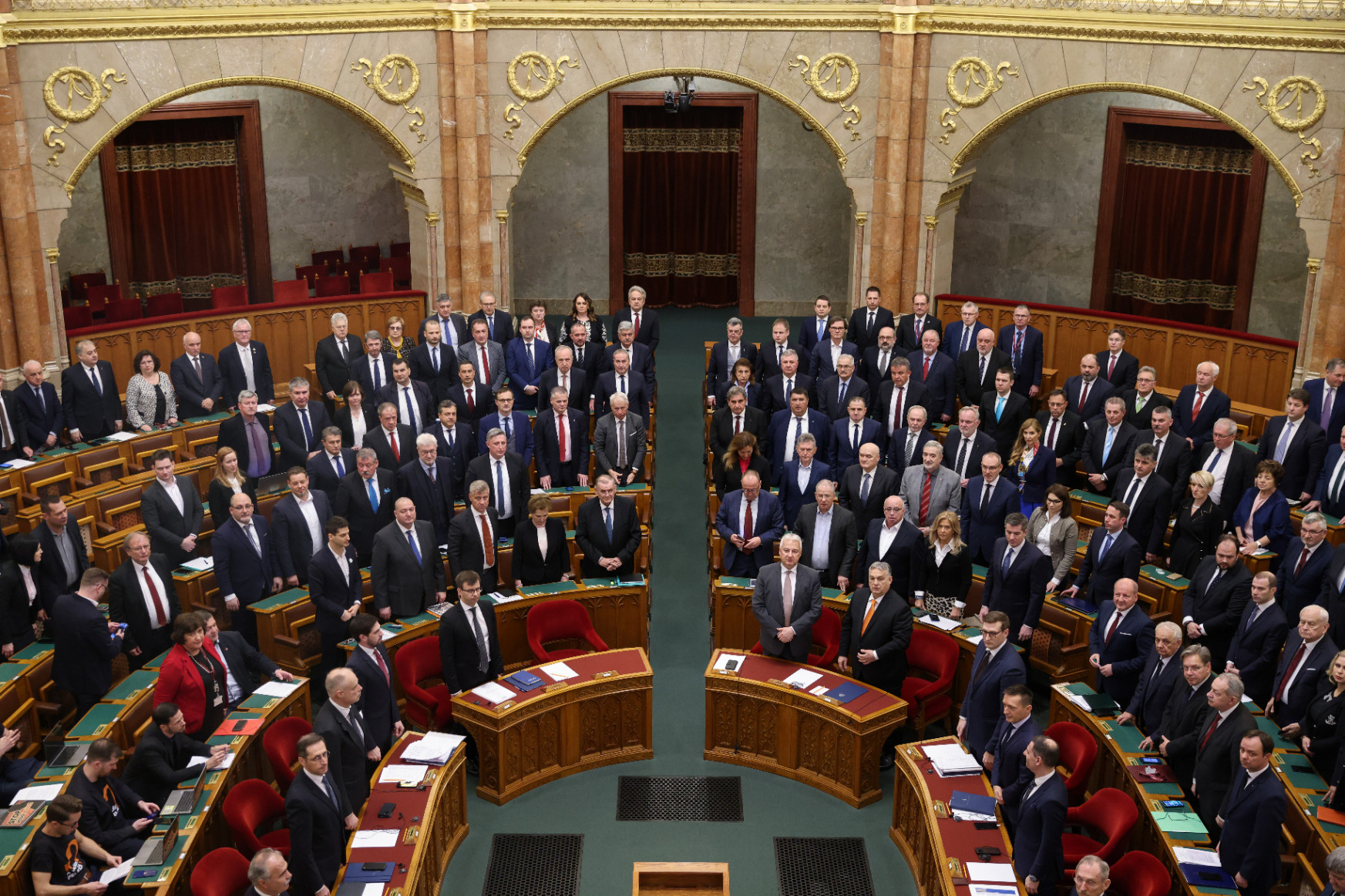 Tegnap a Parlamentben….