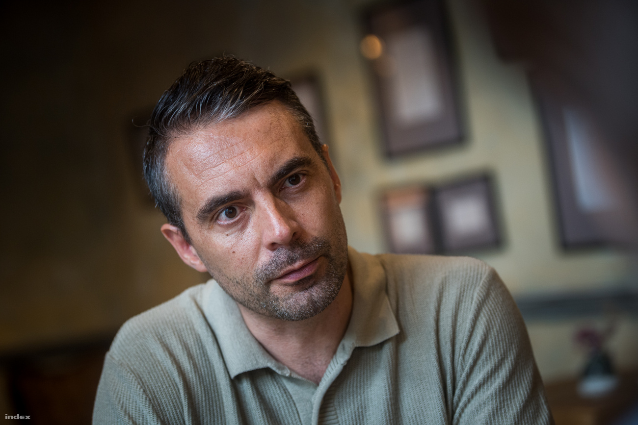 Nyílt levelet írt Orbán Viktornak és Gyurcsány Ferencnek is Vona Gábor