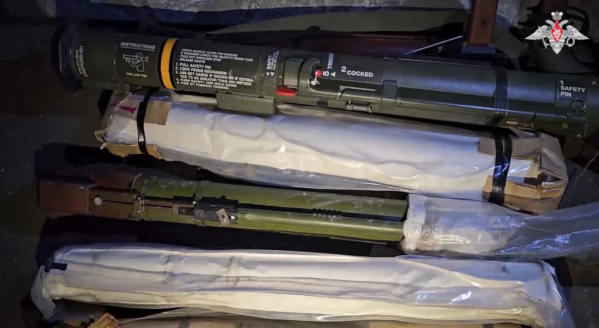 NATO-gyártmányú fegyvereket és lőszereket találtak Avgyejevkában az oroszok – videó