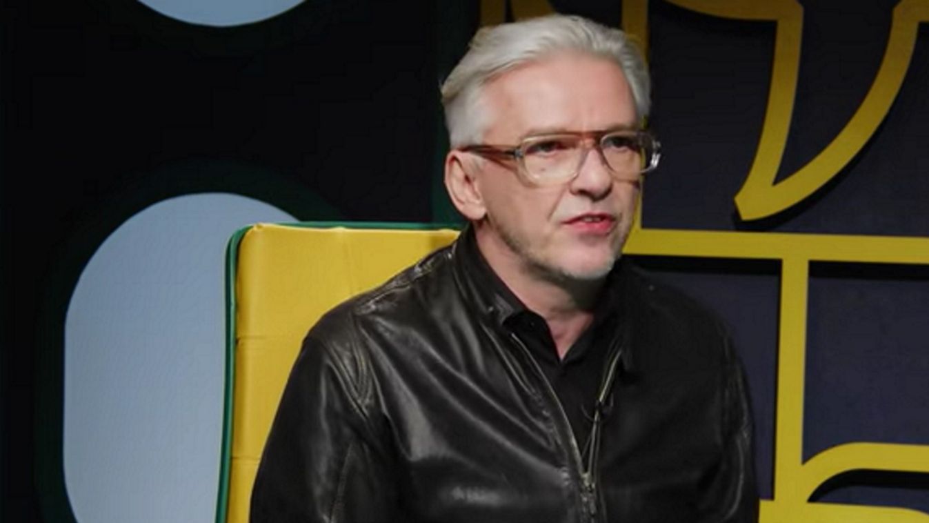 Magyarországon ha bárki kérdez valamit, az már egy politikai kiállás