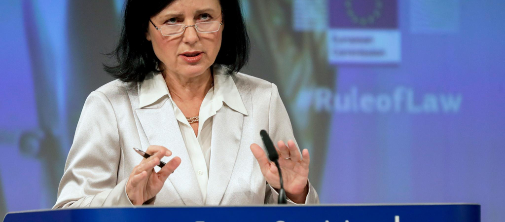 Věra Jurová súlyos hungarofóbiában szenved, és lenézi a magyar embereket