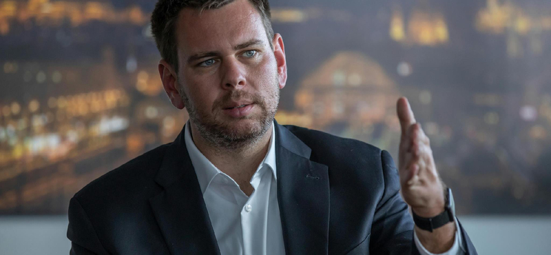 Vitézy Dávid még ebben a hónapban dönt, elindul-e Kamu Geri ellen