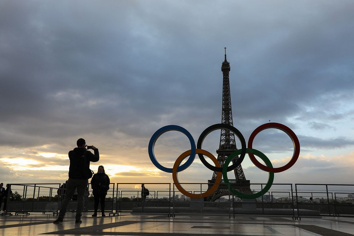 Macron kijelentette: az izraeli zászló igen, az orosz nem jelenhet meg az olimpián