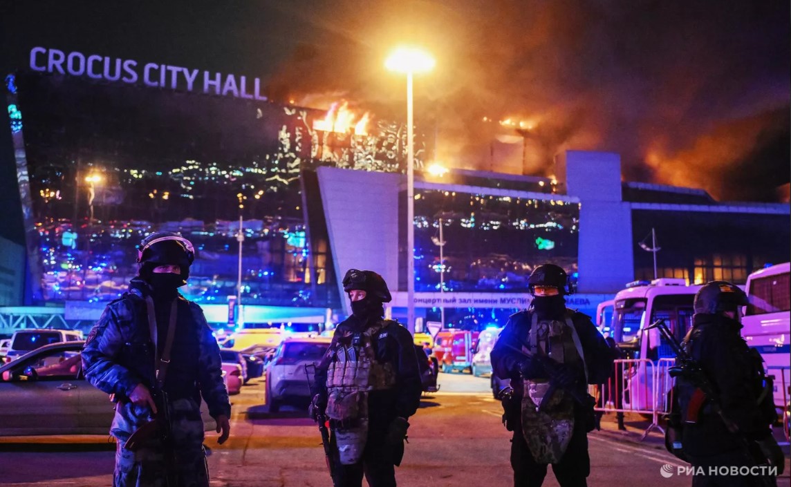 Breaking! Terrortámadás a moszkvai koncertteremben – folyamatosan frissítjük!