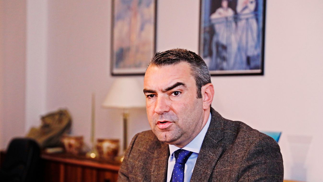Nemzetbiztonsági kockázatot is rejt a Tisza-applikáció