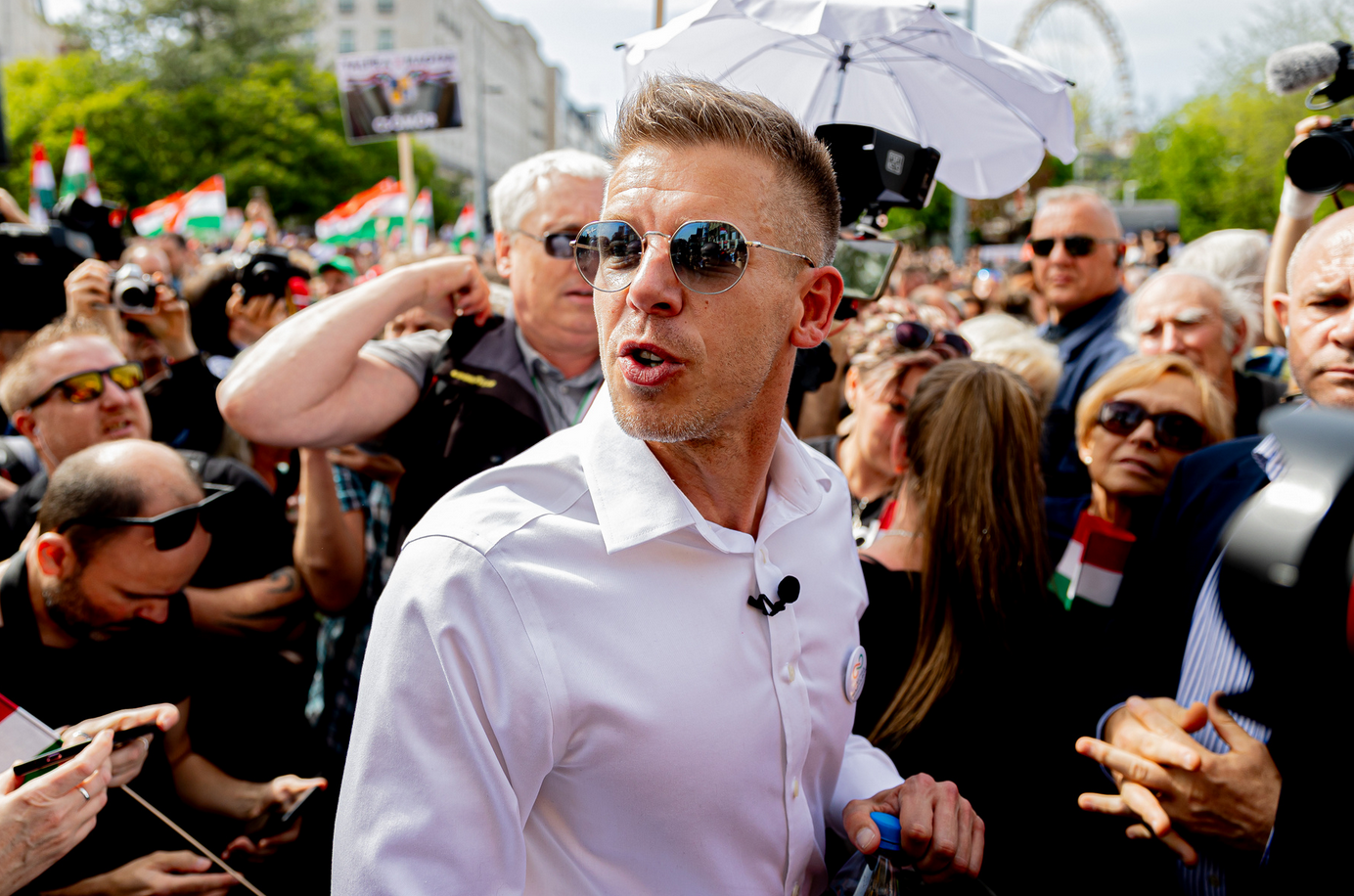 A külföldi sajtó már Orbán kihívójaként emlegeti Magyart
