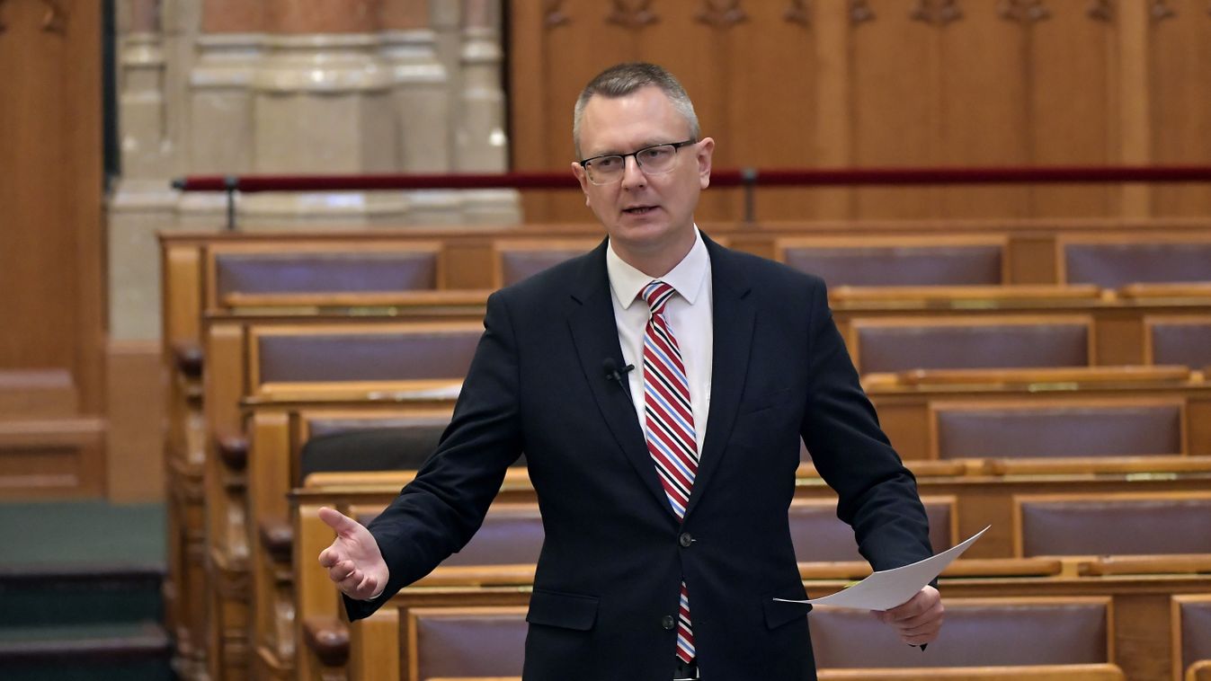 Tovább szigorítják a gyermekvédelmi intézkedéseket