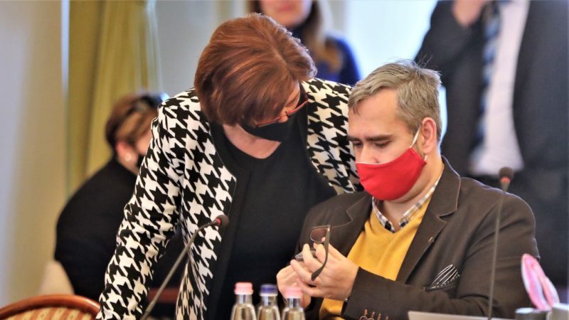 Őrizetbe vették Óbuda baloldali alpolgármesterét