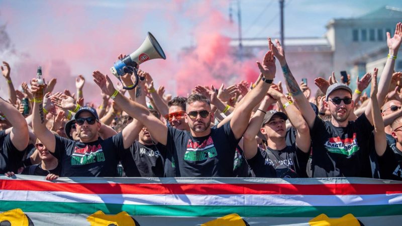 Németország főrendőre szerint a terror és az Eb-re utazó magyar szurkolók veszélyesek