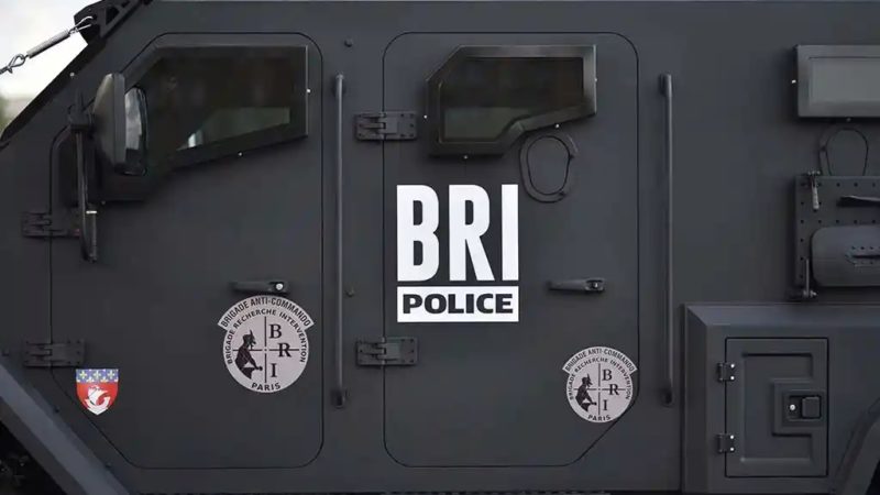 Breaking! Az olimpia előtt 9 nappal öngyilkos merénylőt keresnek a párizsi metróban