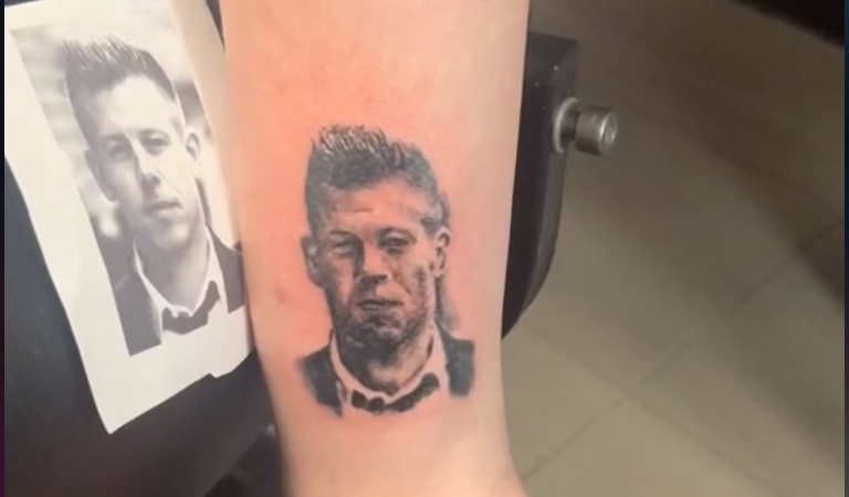 Tetoválás készült Poloska Péterről – ez sem sikerült túl jó