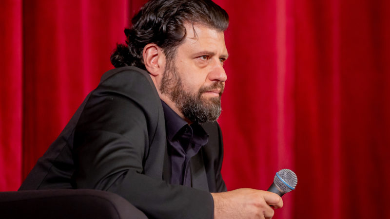 Puzsért megint felpofozták, ezúttal sokkal rosszabbul járt