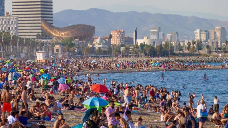 Dél-Európának elege van a turistákból