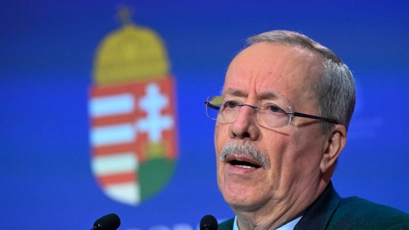 Csaknem 16 ezer határsértőt fogtak el tavaly Magyarországon