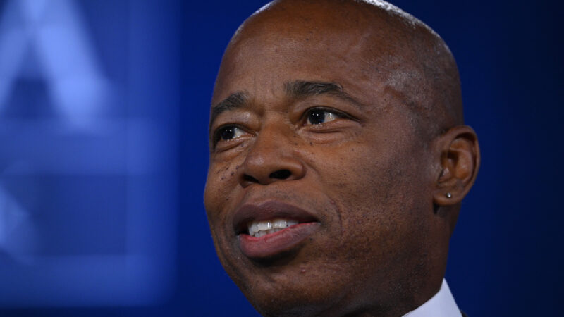 Korrupció miatt vádat emeltek a New York-i polgármester ellen