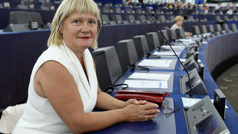 A Dk és a Tisza is megszavazták a háborúpárti javaslatokat az EP-ben