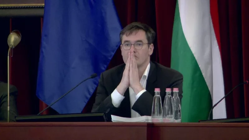 „A sliccedből kikandikál a Gyurcsány” – megkapta a meg Wellortól Karácsony Gergely is