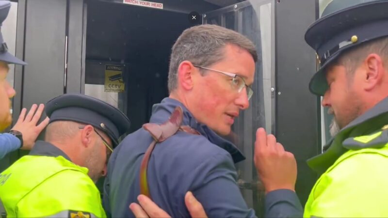 Börtönbe került egy ír tanár – az ok a genderideológia