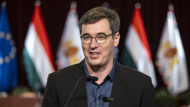 Megelégelték a Fővárosi Közgyűlés döntésképtelenségét – Sára Botond bírósághoz fordult