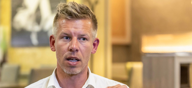 “Legalább egy mandátummal meg fogjuk nyerni a választásokat” – közölte Magyar