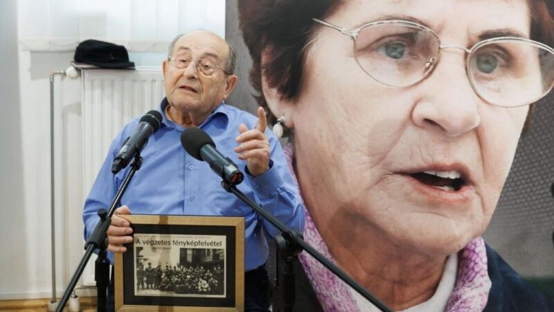 A Corvin közi szabadságharcos figyelmeztette Magyar Pétert, ne sajátítsa ki politikai célokra a lyukas zászlót