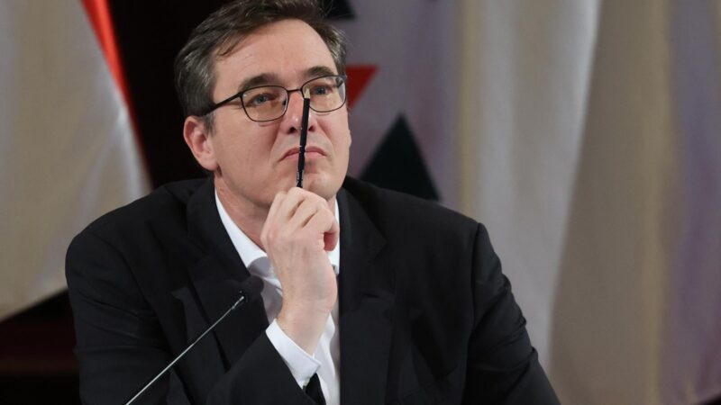 Így próbál vergődni az irányíthatatlan a főváros – képekkel és videóval