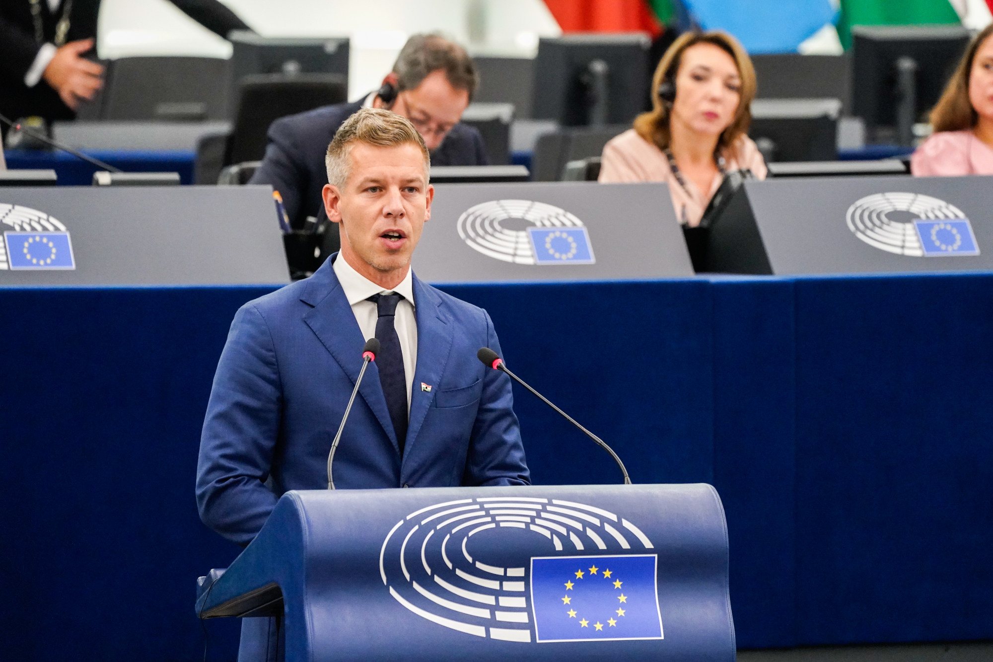 Keményen beszóltak Magyar Péternek az Európai Parlamentben