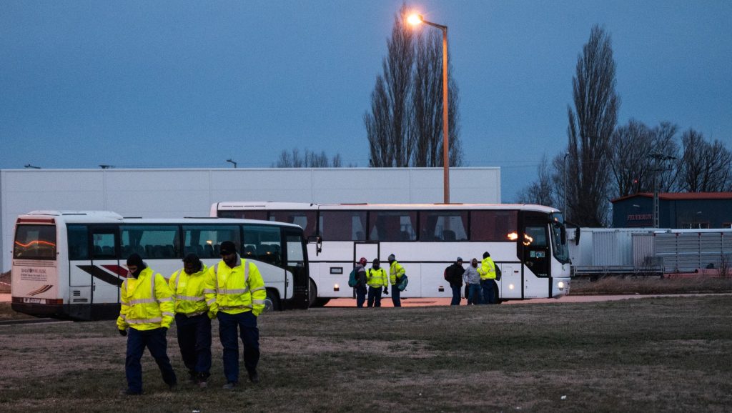 A kormány 35 ezerre csökkenti a vendégmunkás-kvóta maximumát
