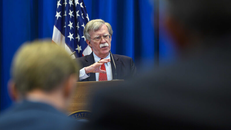 Ugrott Donald Trump korábbi tanácsadójának titkosszolgálati védelme