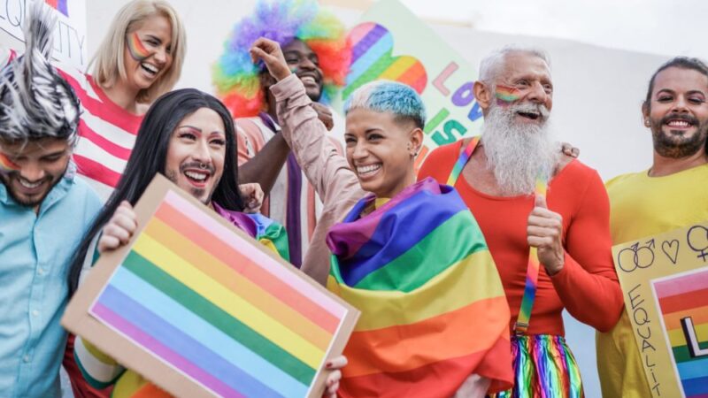 Benyújtotta a Fidesz a törvénymódosítást, amellyel betiltaná a Pride-ot