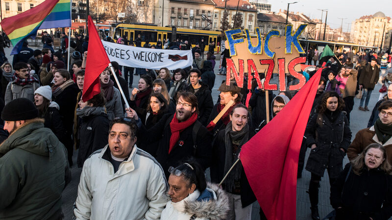 A Széll Kálmán téren fognak tüntetni az antifasiszták a kitörés napján