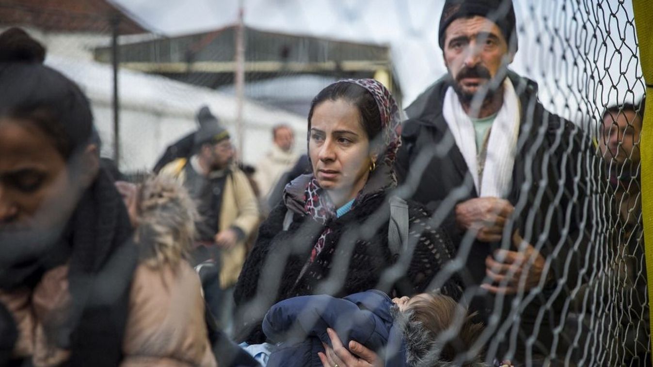 Tíz migránsból csak négy tesz sikeres integrációs vizsgát Ausztriában