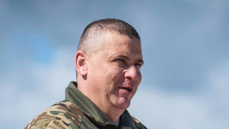 Feleségének fürdőruhát, magának whiskys hordót rendelt közpénzből Ruszin-Szendi Romulusz