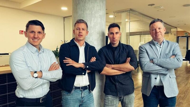 Megpróbálta eltüntetni múltját Magyar Péter új embere, de pechjére az internet nem felejt